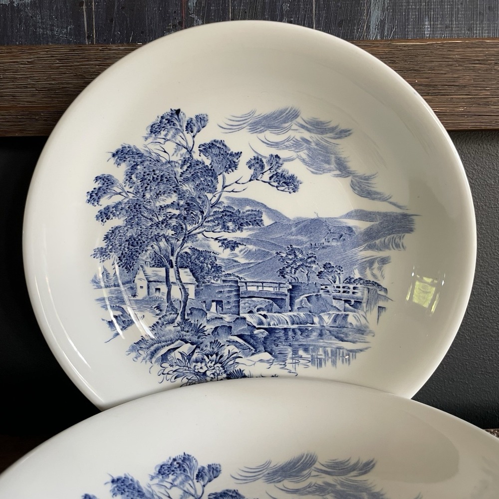 Set of 2 WEDGWOOD Countryside Toile Blue White 7-3/4" Coupe Soup Pasta Bowls EUC